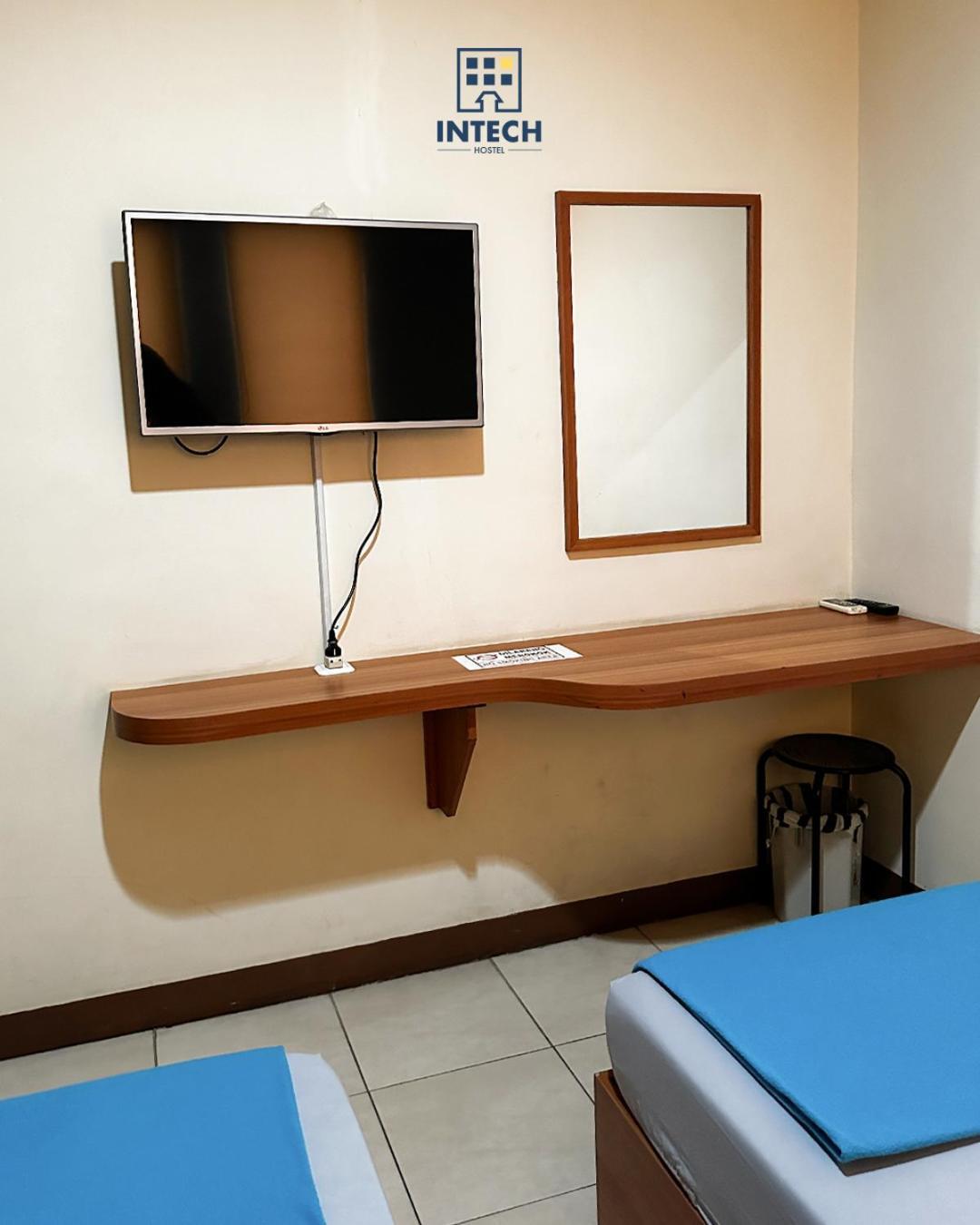 Intech Hostel Μπαντούνγκ Εξωτερικό φωτογραφία