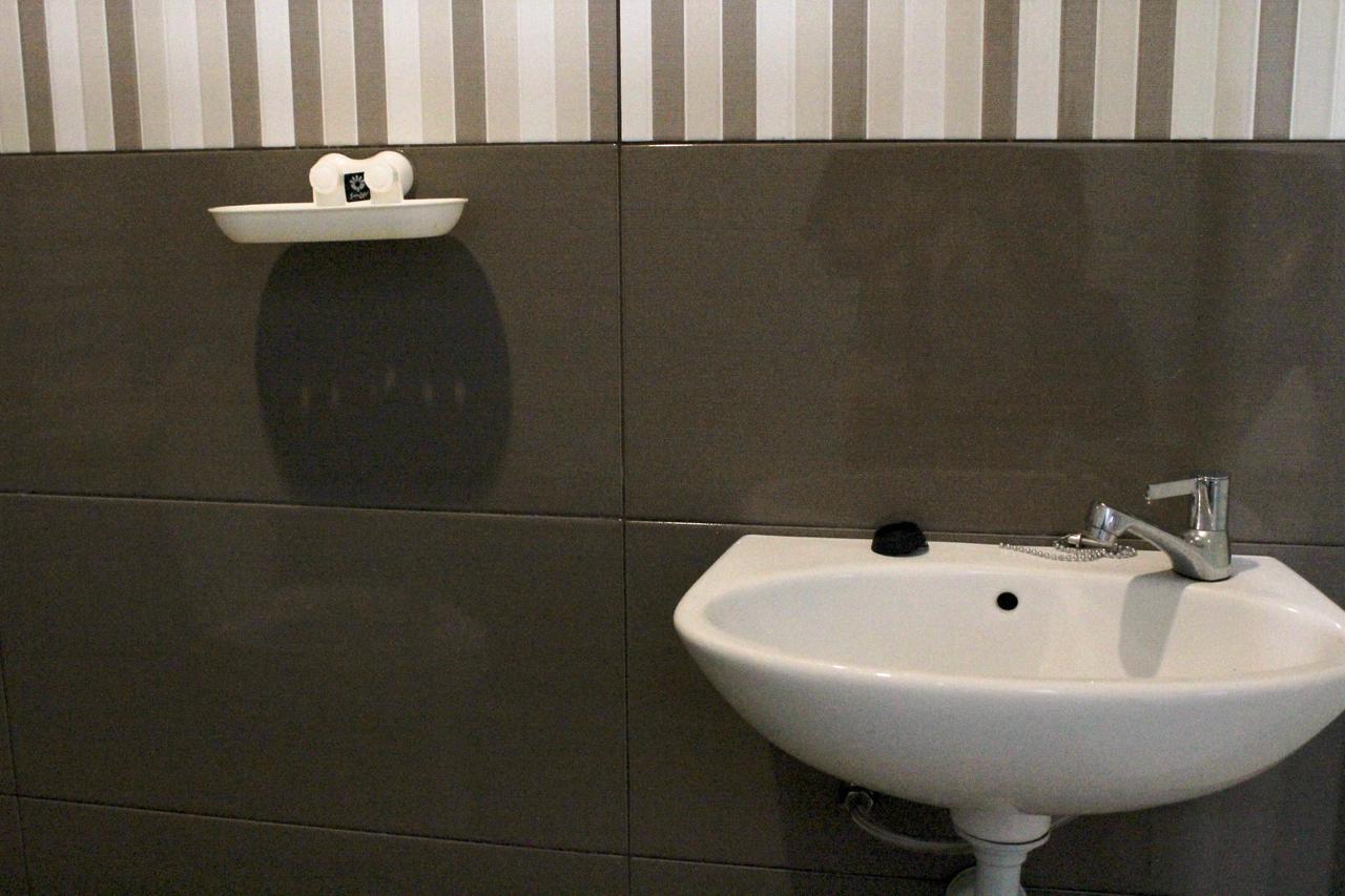 Intech Hostel Μπαντούνγκ Εξωτερικό φωτογραφία